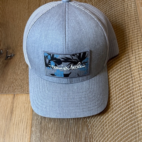 Travis Mathew Gray and Blue Mesh Hat - Picture 1 of 4